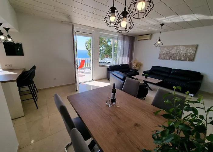 Apartament Fuer 4 Personen- 70m Vom Entfernt By Interhome