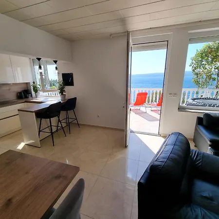 Fuer 4 Personen- 70m Vom Entfernt By Interhome *